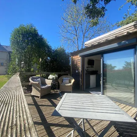 Olisios, Priate In Beautiful Countryside Location *